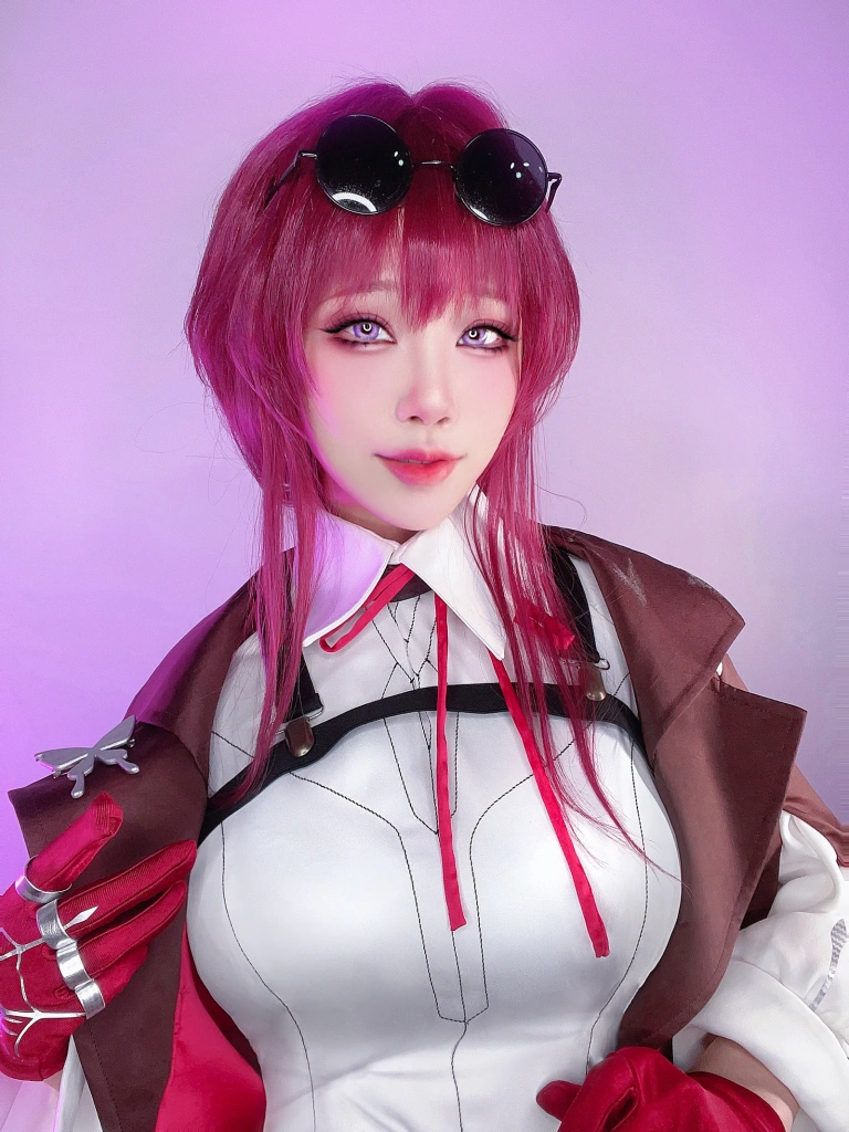 《Fantia 2023年06月会员订阅 カフカ🕸️ 卡芙卡》｜水淼Aqua · 16张写真