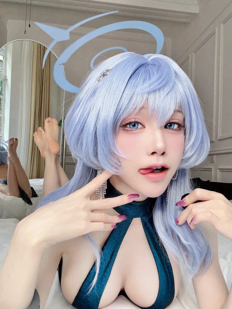 《Fantia 2024年03月 『3月』💎天雨アコ ドレス💎》｜水淼Aqua · 56张写真
