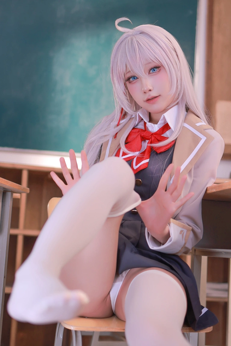 《艾莉同学》｜水淼Aqua · 91张写真