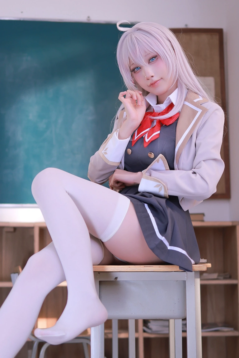 《艾莉同学》｜水淼Aqua · 91张写真