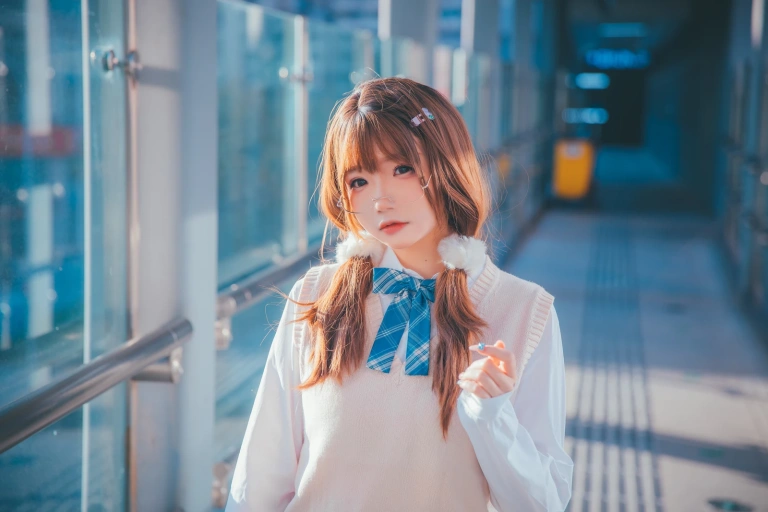 《JK夕阳》｜雪晴Astra · 25张写真