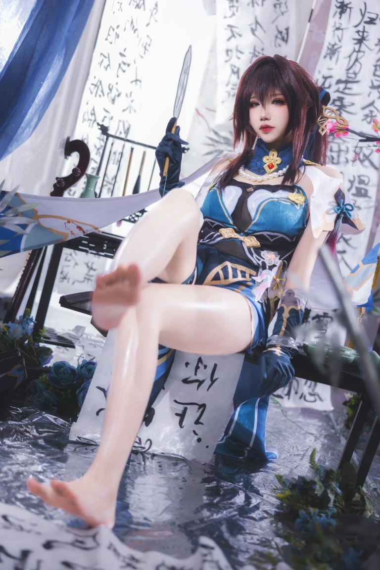 《阮梅》｜雪晴Astra · 84张写真、3 个视频