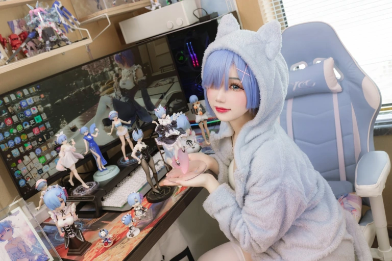 《蕾姆猫猫》｜雪晴Astra · 13张写真