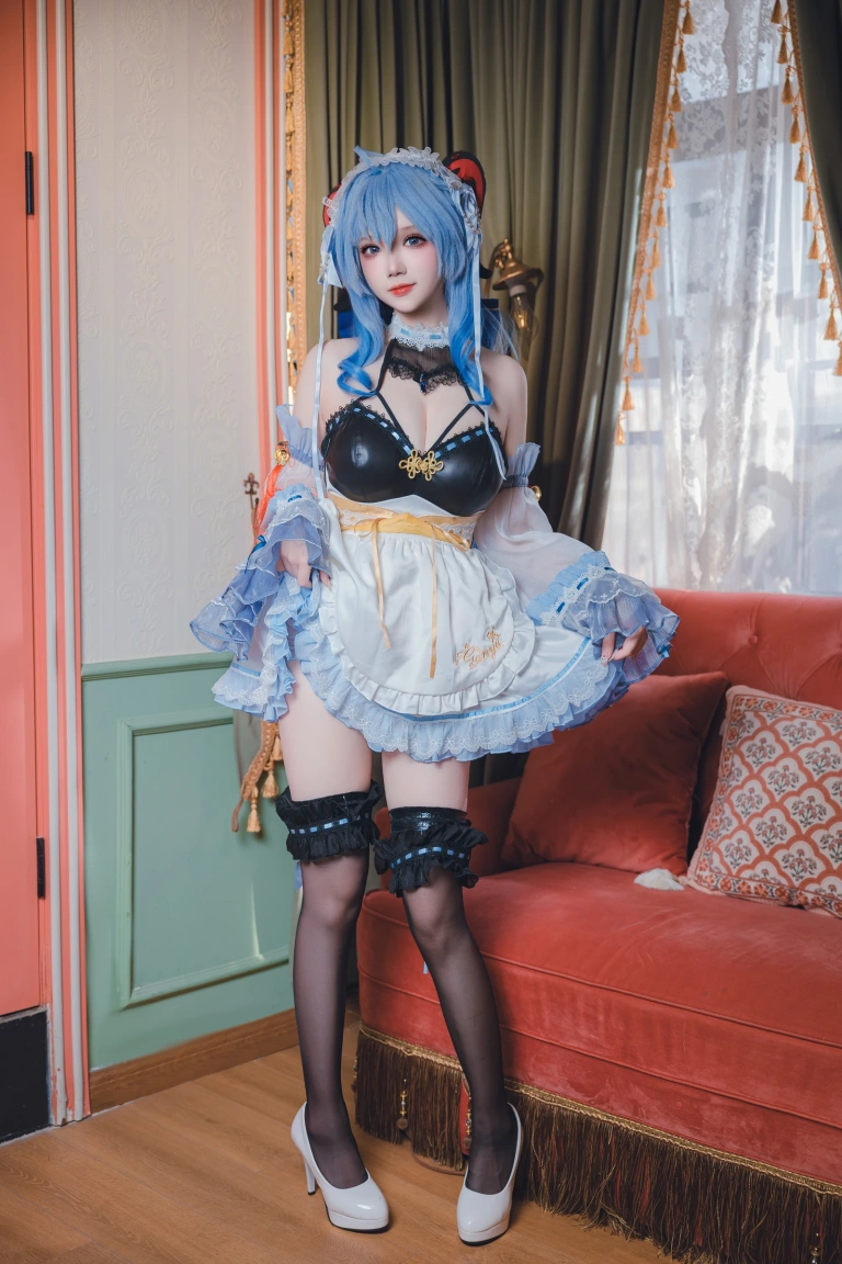 《甘雨 女仆》｜雪晴Astra · 31张写真、1 个视频