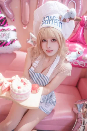 《小鹿の粉色私宴》｜鹿八岁baby · 216张写真、1 个视频