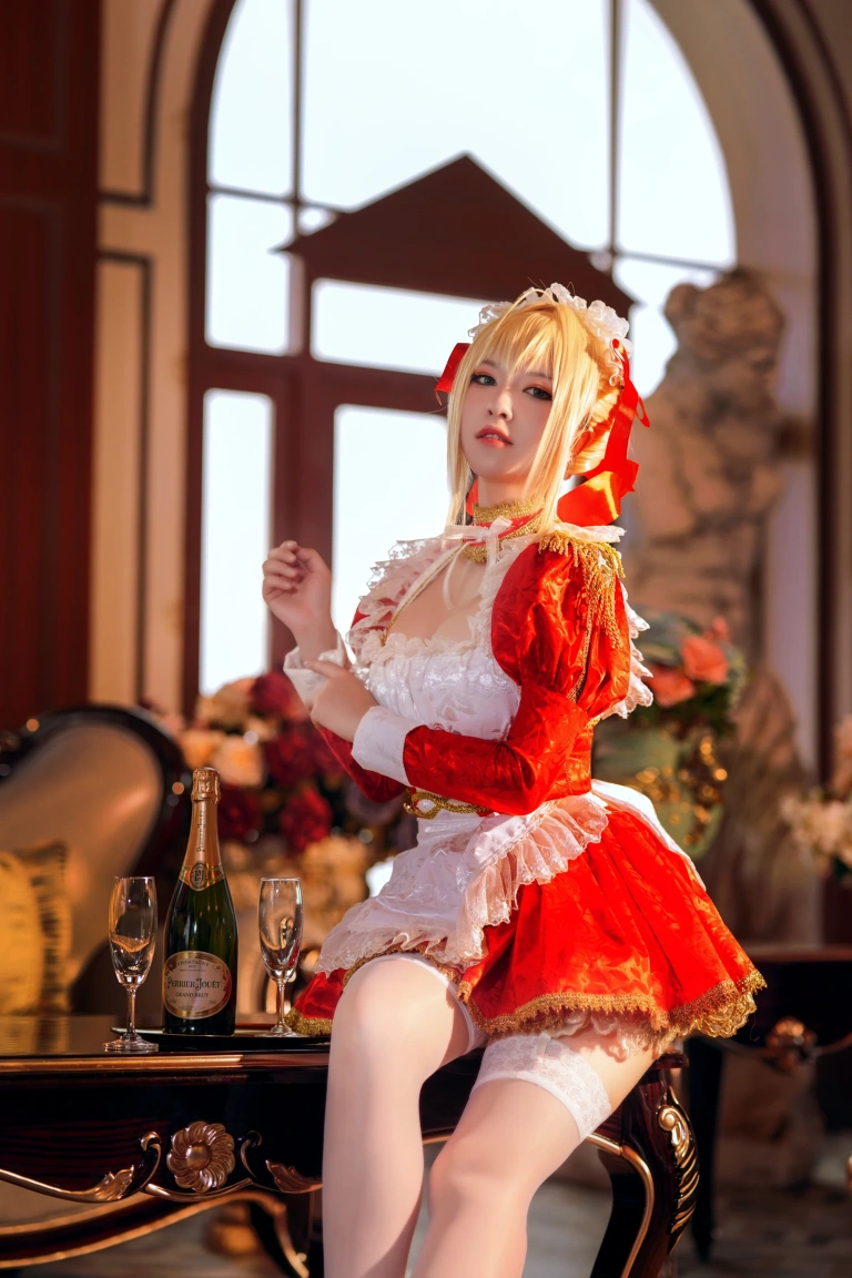 《Claudius Maid ネロ・クラウディウス》｜半半子 BANBANKO · 43张写真