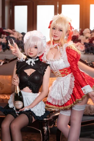 《Claudius x Kyrielight Maid》｜半半子 BANBANKO&面饼仙儿 · 22张写真