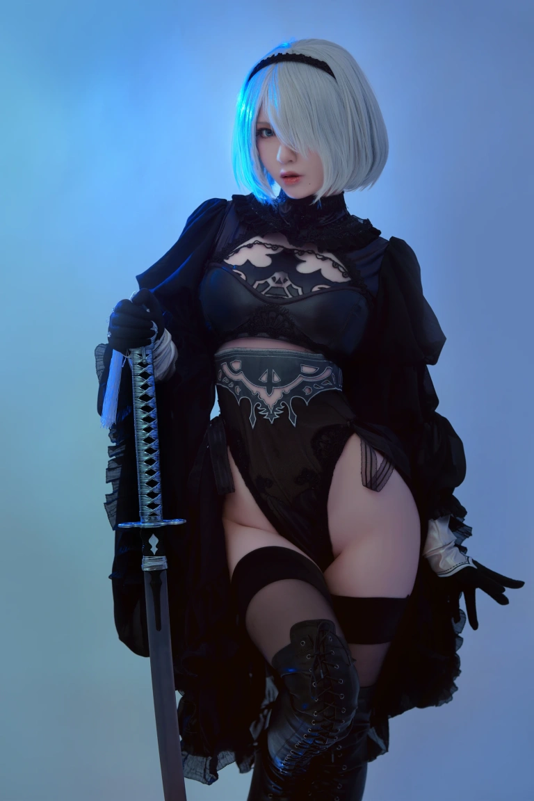 《Nier：2B》｜半半子 BANBANKO · 50张写真