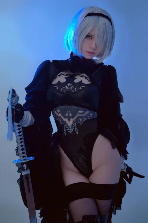 《Nier：2B》｜半半子 BANBANKO · 50张写真