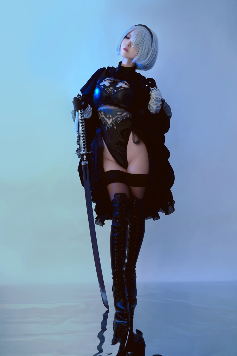 《Nier：2B》｜半半子 BANBANKO · 50张写真