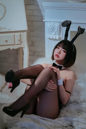 《バニーガール BUNNY BANBANKO》｜半半子 BANBANKO · 37张写真