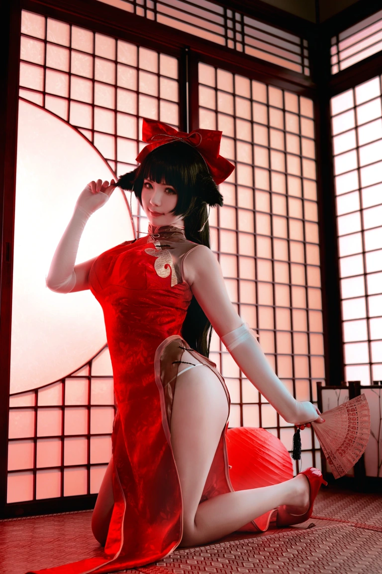 《愛宕x高雄,チャイナ服》｜半半子 BANBANKO&婉Yue · 35张写真、1 个视频
