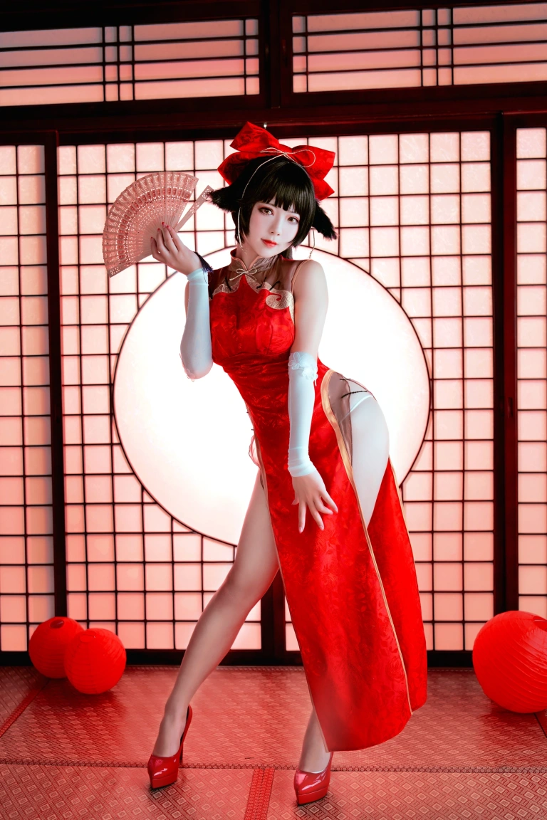 《愛宕x高雄,チャイナ服》｜半半子 BANBANKO&婉Yue · 35张写真、1 个视频