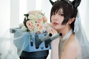 《愛宕花嫁.白花の誓い》｜半半子 BANBANKO · 29张写真、1 个视频