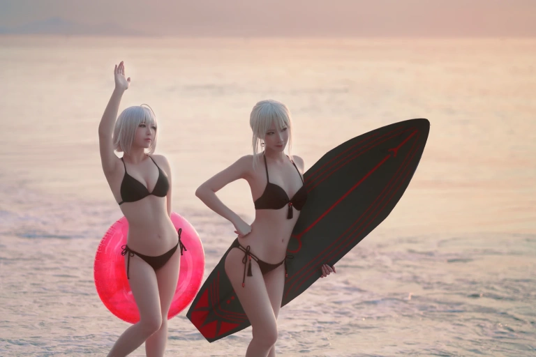 《黑贞1 海边泳装》｜半半子 BANBANKO&索索sophia · 40张写真
