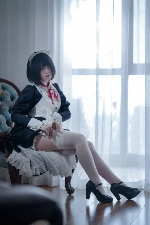 《嫌パン MAID BANBANKO 女仆》｜半半子 BANBANKO · 60张写真、2 个视频