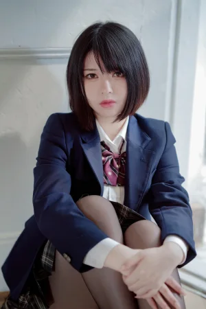 《彼女の制服姿が好き》｜半半子 BANBANKO · 54张写真