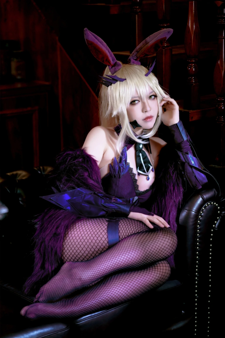 《LancerAlter Bunny》｜半半子 BANBANKO · 40张写真