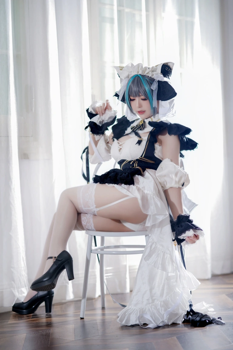 《柴郡》｜半半子 BANBANKO · 63张写真、2 个视频
