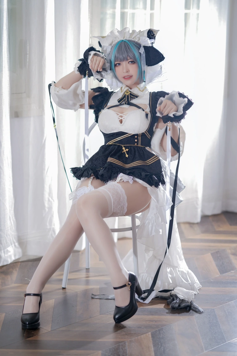 《柴郡》｜半半子 BANBANKO · 63张写真、2 个视频