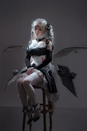 《可畏》｜半半子 BANBANKO · 44张写真