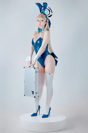 《飛鳥馬トキBunny》｜半半子 BANBANKO · 62张写真、3 个视频