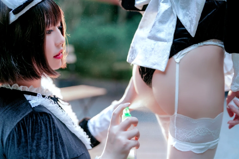 《メイド姉妹》｜半半子 BANBANKO&面饼仙儿 · 74张写真