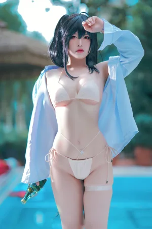 《碧蓝航线 大凤L2D泳装》｜半半子 BANBANKO · 56张写真