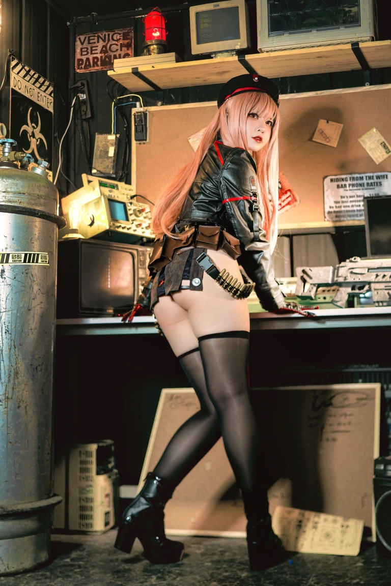 《NIKKE 拉毗》｜半半子 BANBANKO · 54张写真、2 个视频
