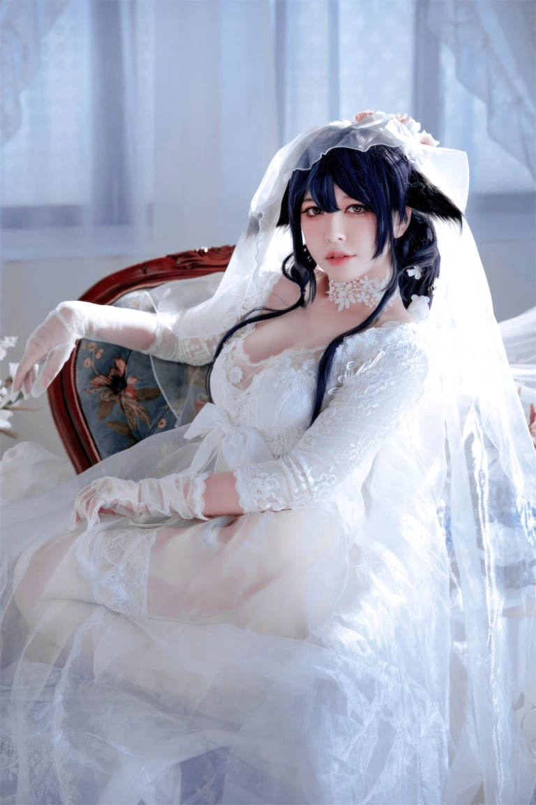 《吾妻花嫁》｜半半子 BANBANKO · 52张写真、3 个视频
