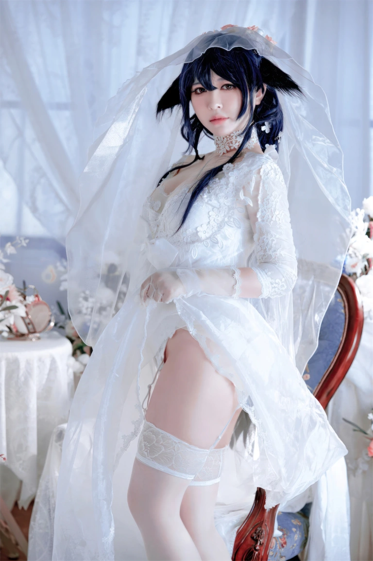 《吾妻花嫁》｜半半子 BANBANKO · 52张写真、3 个视频