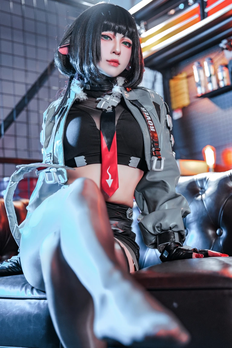 《JaneDoe簡杜》｜半半子 BANBANKO · 58张写真、3 个视频