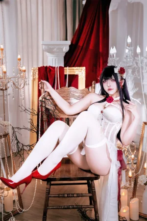 《NIKKE 米哈拉·羁绊锁链》｜半半子 BANBANKO · 58张写真、6 个视频