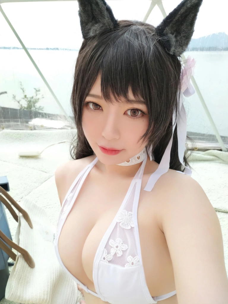 《碧蓝航线 爱宕泳装》｜半半子 BANBANKO · 27张写真