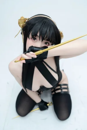 《约尔》｜Bangni邦尼 · 84张写真、5 个视频
