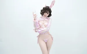 《粉色兔兔》｜Bangni邦尼 · 102张写真