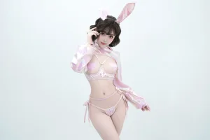 《粉色兔兔》｜Bangni邦尼 · 102张写真