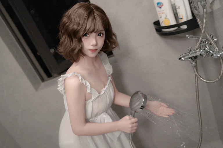 《湿身》｜Bangni邦尼 · 84张写真