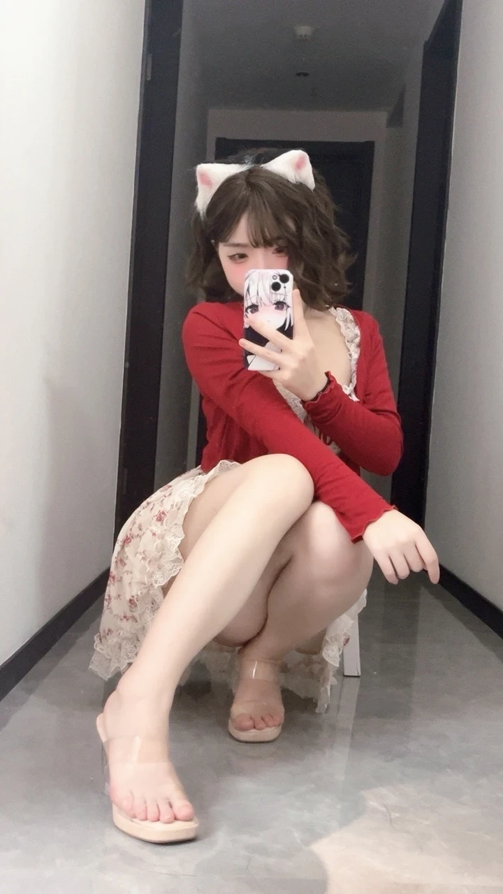 《限定女友》｜Bangni邦尼 · 40张写真、11 个视频