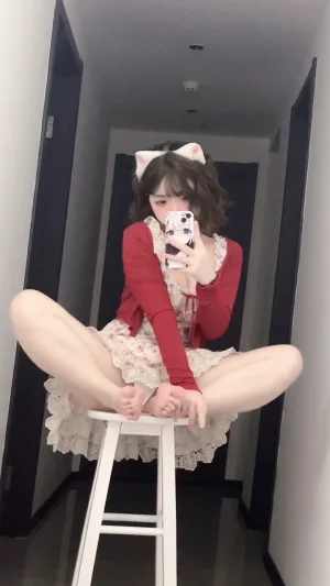《限定女友》｜Bangni邦尼 · 40张写真、11 个视频