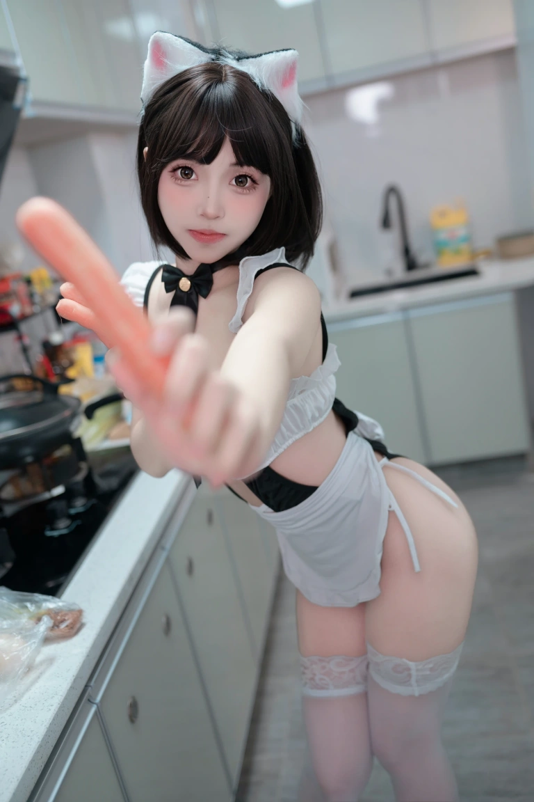 《小猫日记》｜Bangni邦尼 · 103张写真