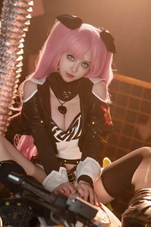 《妮可》｜Bangni邦尼 · 81张写真、3 个视频