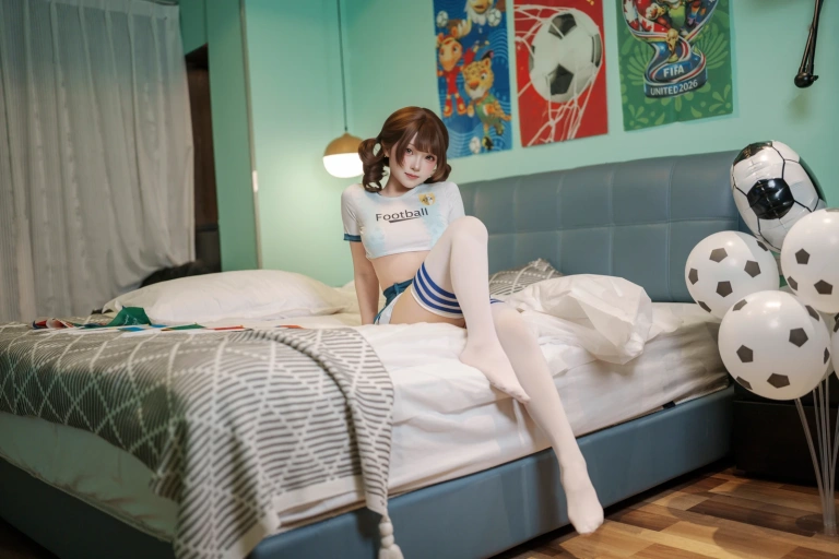 《足球甜心》｜Bangni邦尼 · 78张写真