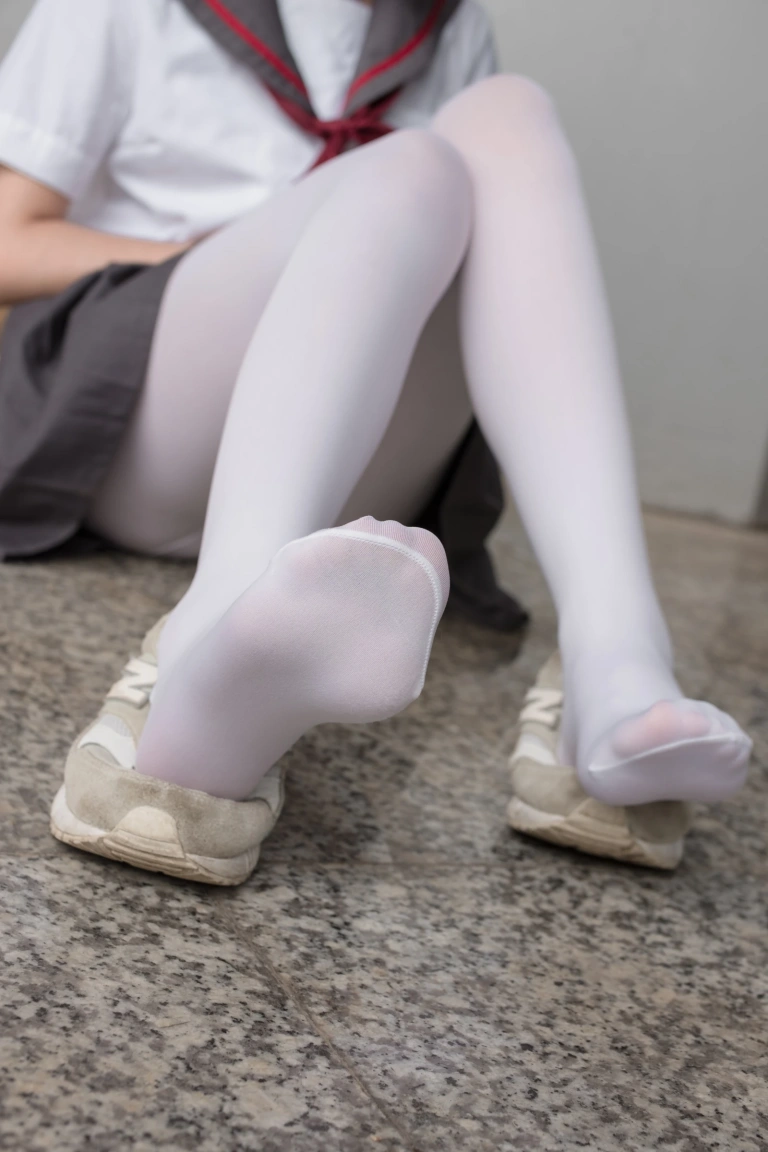 《BETA-003》｜森萝财团 · 70张写真