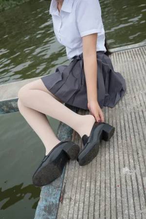 《BETA-005》｜森萝财团 · 75张写真