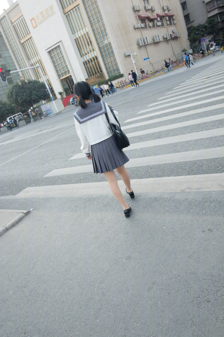 《BETA-009》｜森萝财团 · 44张写真