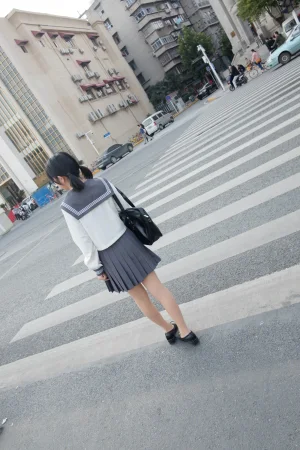 《BETA-009》｜森萝财团 · 44张写真
