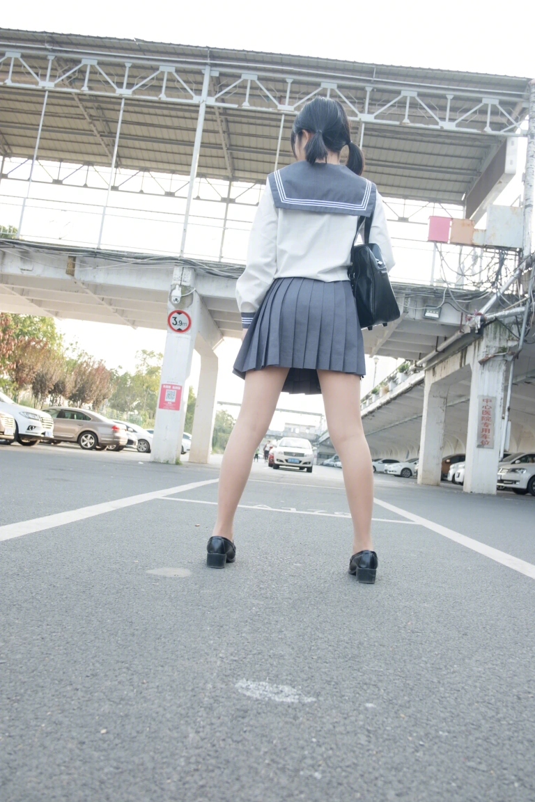 《BETA-009》｜森萝财团 · 44张写真
