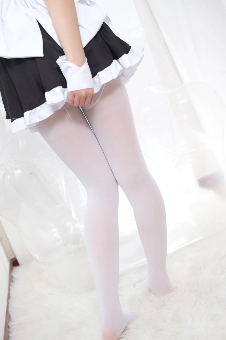 《BETA-015》｜森萝财团 · 41张写真、1 个视频