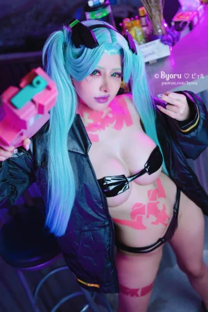 《Rebecca ✧Cyperpunk Edgrunners✧》｜Byoru · 57张写真、9 个视频